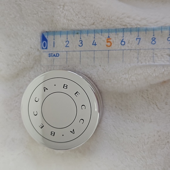 Becca Hydra-Mist Set & Refresh Powder 5g - Picture 4 of 4